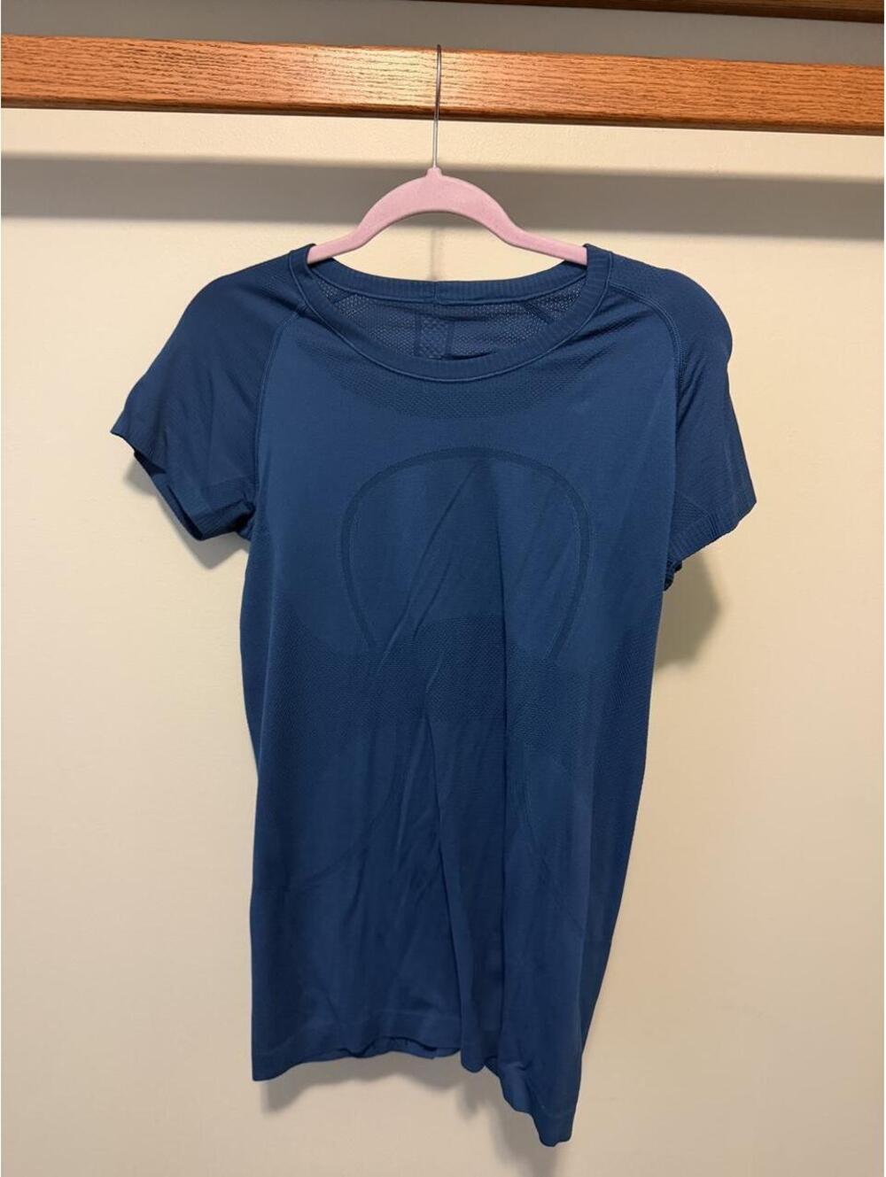Lululemon Women's Swiftly Shirt